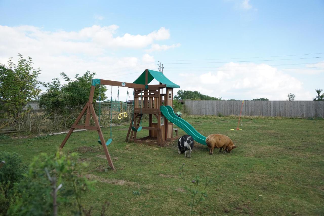 ホテル The Piggery Pod シッティングボーン エクステリア 写真